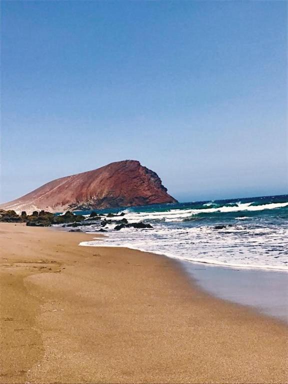 Bungalow With 2 Bedrooms, Playa La Tejita Эль-Медано Экстерьер фото